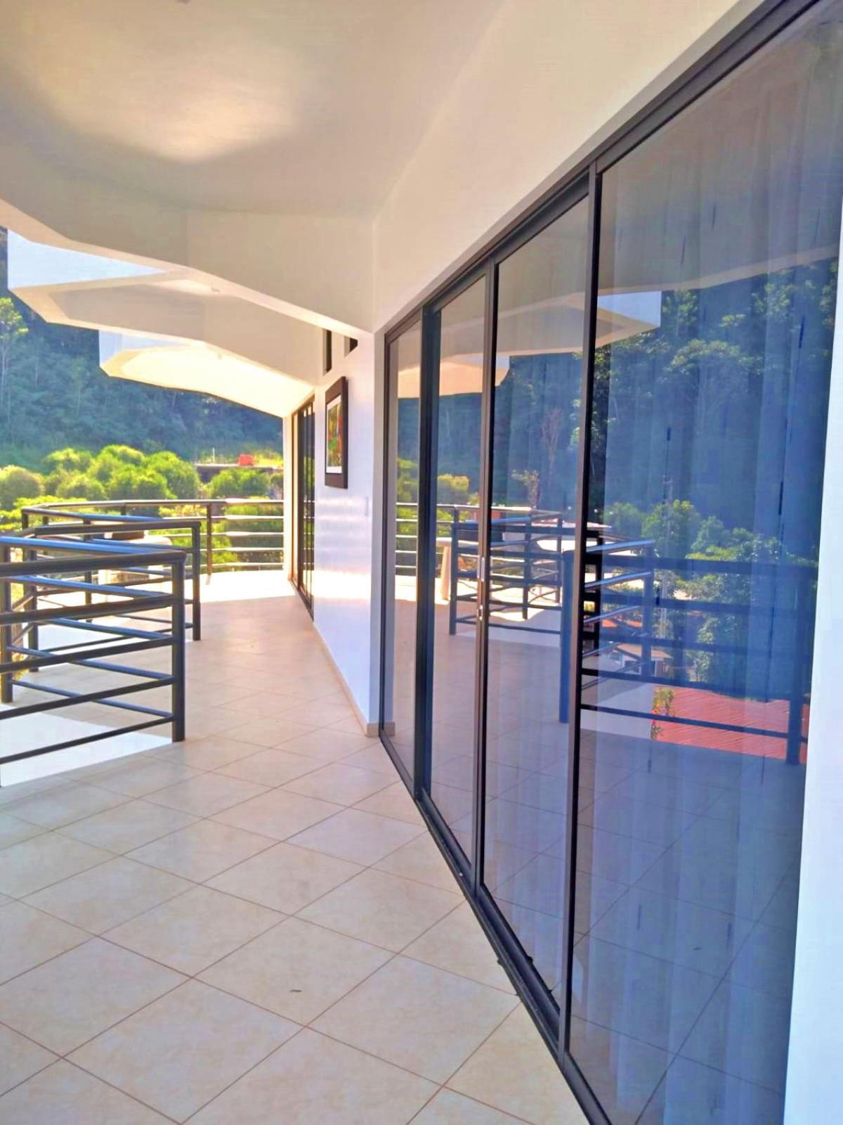 Hotel El Tirol San Ramón 外观 照片