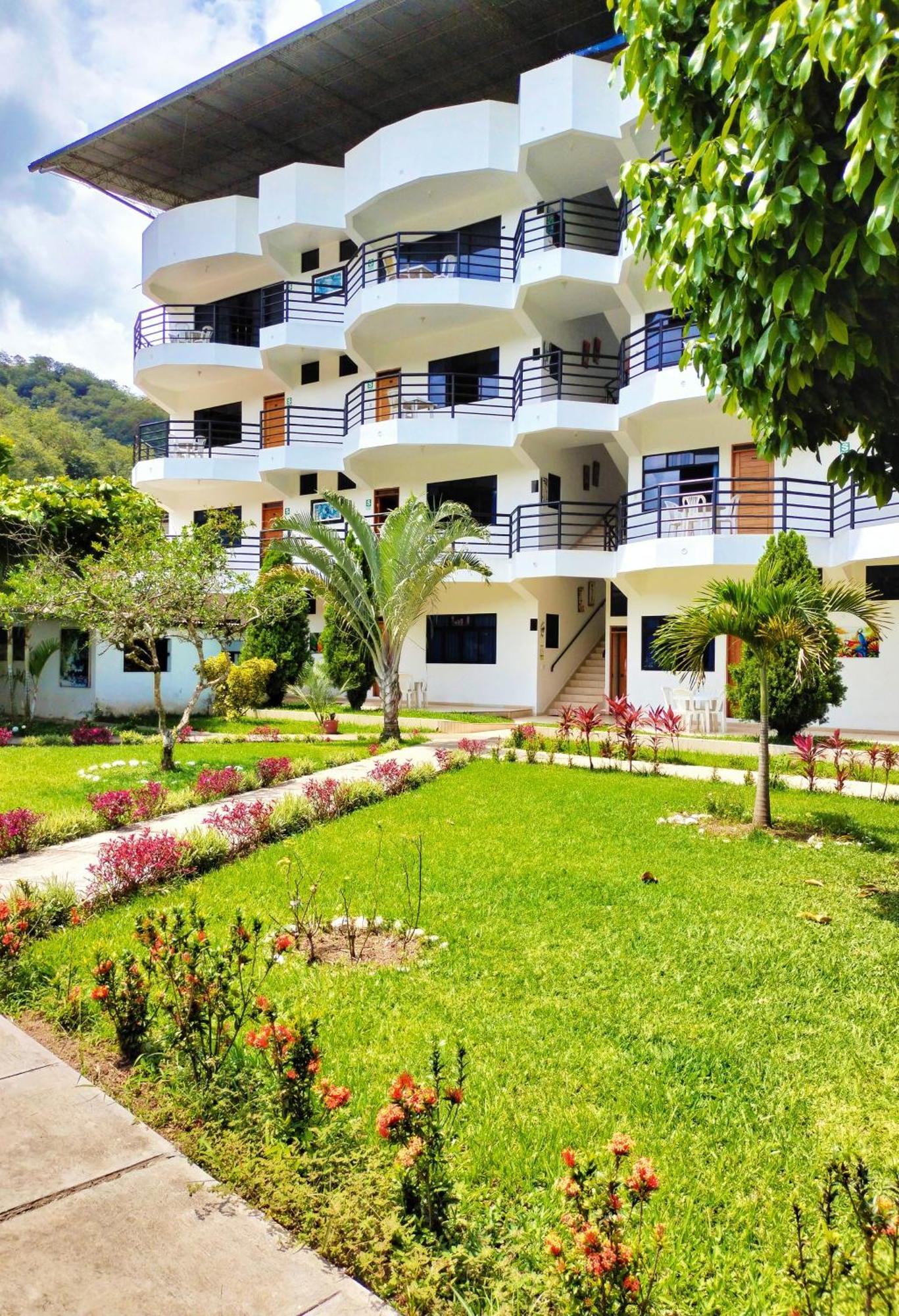Hotel El Tirol San Ramón 外观 照片